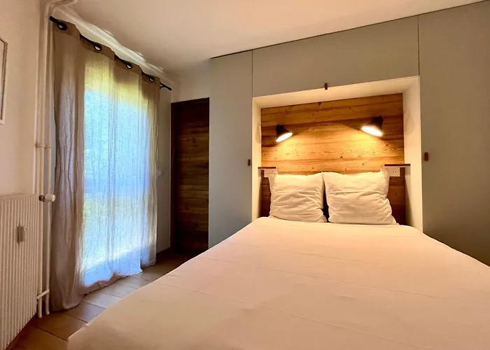 Апартаменти Les Tulipes Blanches *