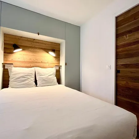 Apartment With Balcony In The Heart Of Megeve